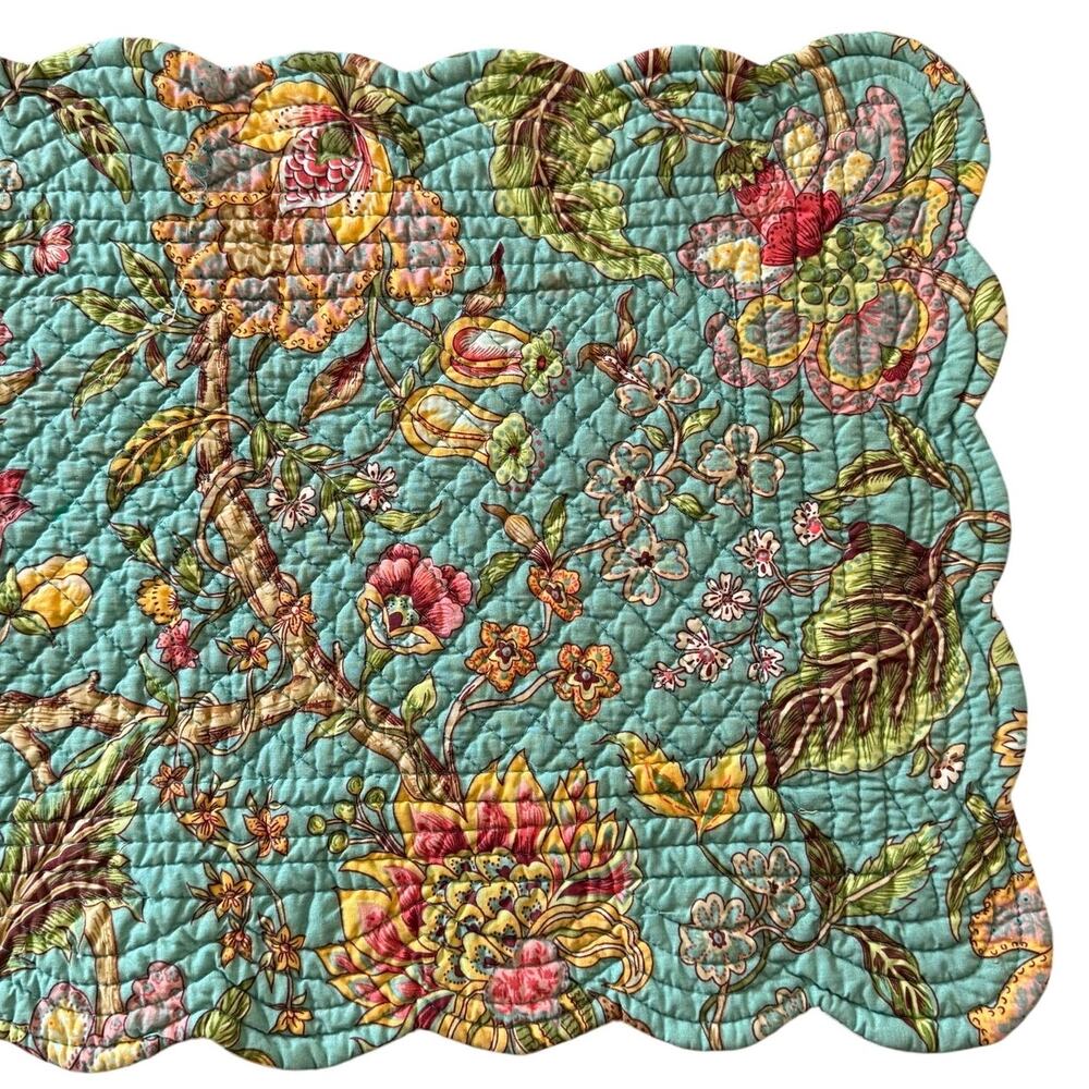 Quilted Table Runner Botanical Floral Quilted Table Runner 14x25 Blue Scalloped